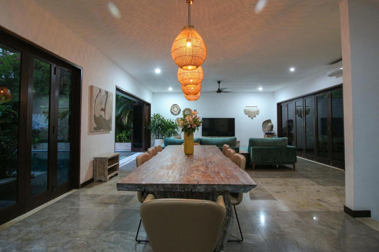 Villa Yasmin Seminyak Buitenkant foto